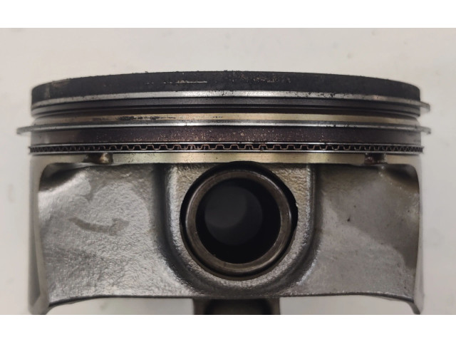  Поршень с шатуном  53022257AE, 53022257AA  Ram 1500  