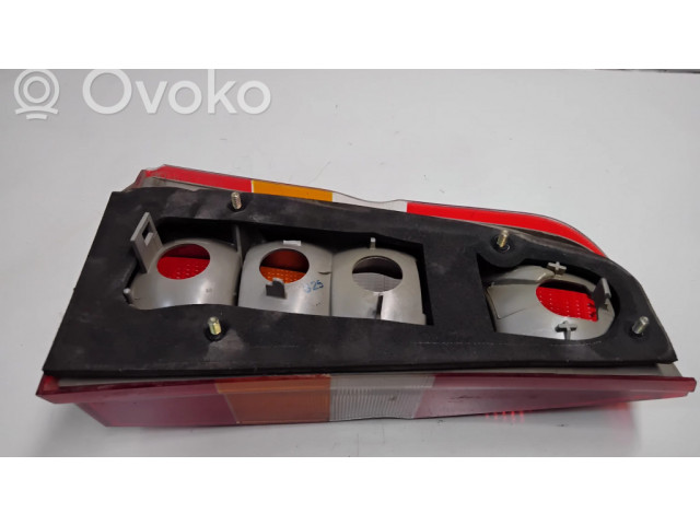 Задний фонарь правый 91AG13A602    Ford Escort   1995-2004 года