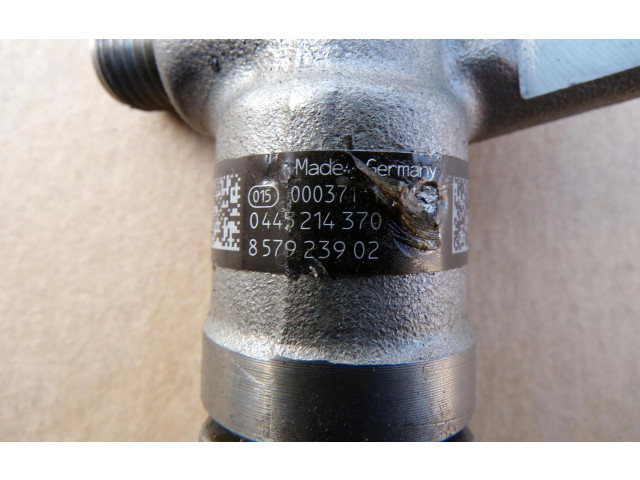 Vstřikovací lišta 8665631, 8698787 BMW X2 F39 pro benzínový motor 1.5