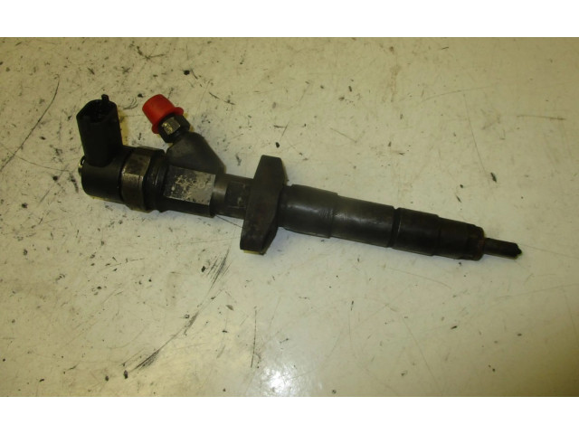 Vstřikovač 0445110084, 8200084534   Renault Espace -  Grand espace IV    G9T 743 