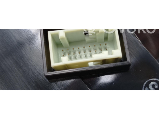 Přístrojová deska Citroen Berlingo 9830952080