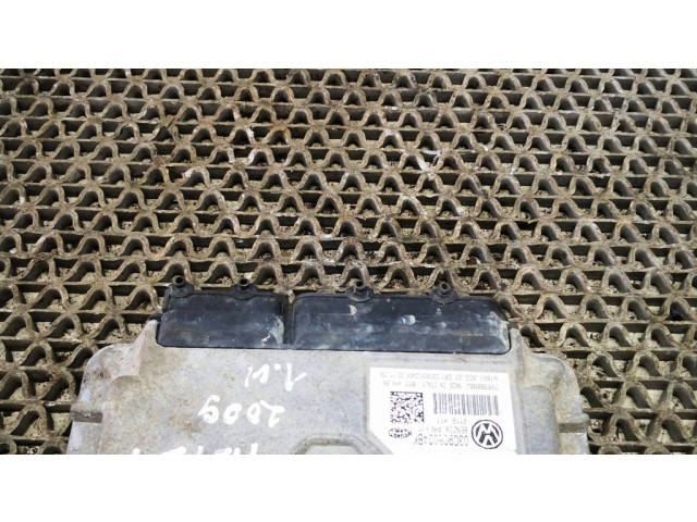 Блок управления двигателем ECU