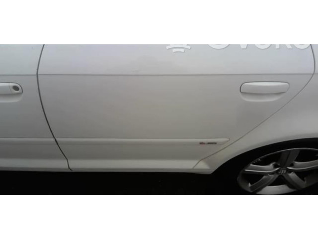 Генератор 06F903023F Audi A3 S3 A3 Sportback 8P