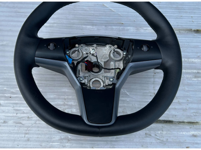 Руль Tesla Model S 2012 - года 2162