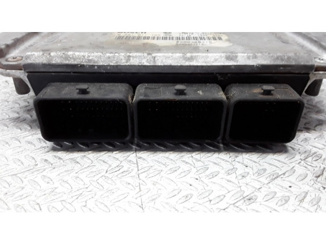 Řídící jednotka 0281011725, 8200309318 Renault Laguna II 2002