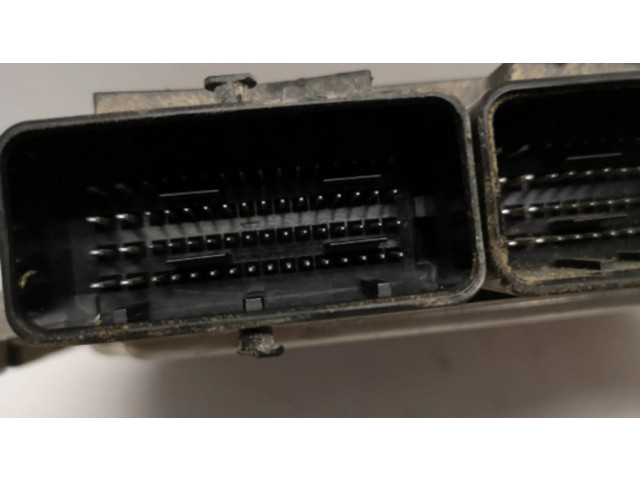 Řídící jednotka 0281032811, 1039S92503   Dacia Dokker 2017