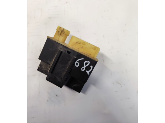 Sonstige Steuergeräte / Module 9852021180   Citroen C4 Cactus