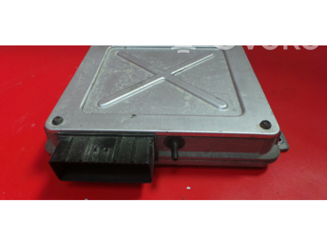 Блок управления двигателя MKC104022E, 41066 Rover 100