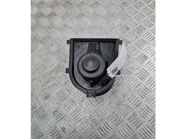 Вентилятор печки       Volkswagen Bora