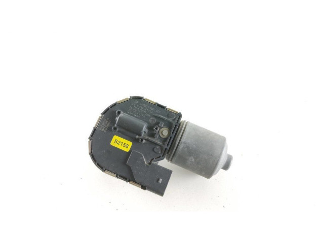 Двигатель стеклоочистителей