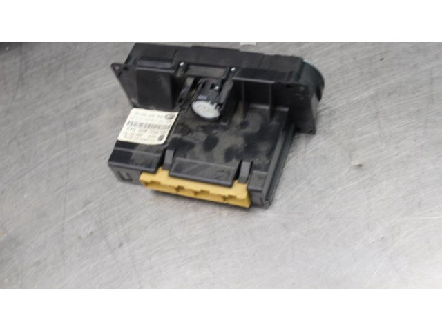 Блок управления климат-контролем 8N0820043, 5HB00799400   Audi TT Mk1