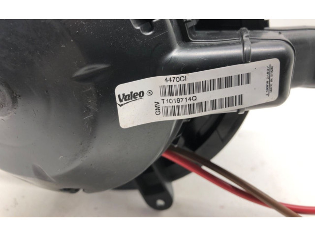 Вентилятор печки    T1019714Q   Opel Meriva B