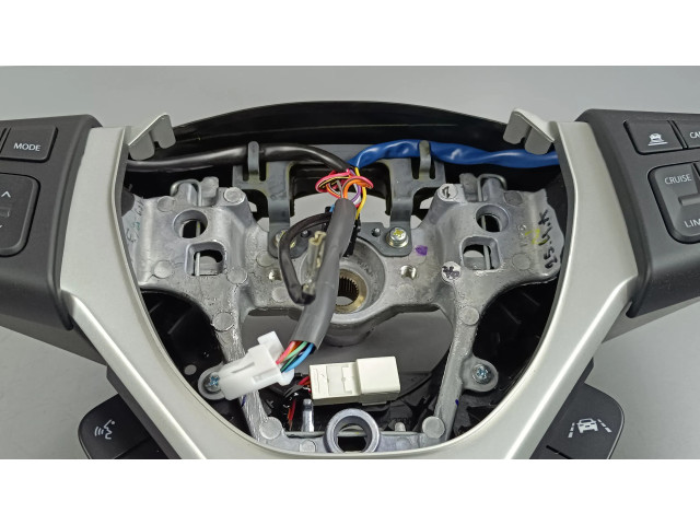 Volant Suzuki SX4 S-Cross 2023