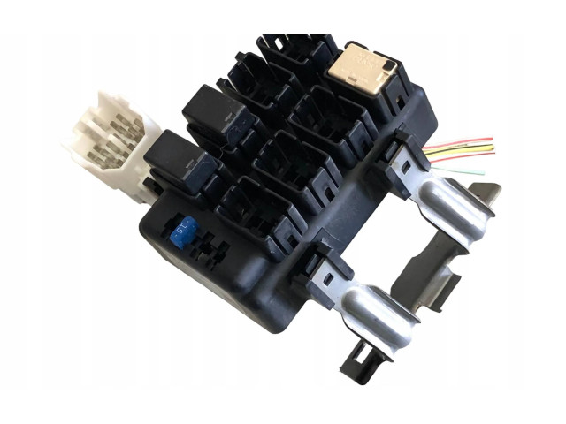 Блок предохранителей  LB800105B, LB800105B   Subaru Forester SJ    