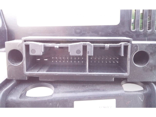 Блок управления климат-контролем 8T1820043AN, E2-A1-38-3 Audi A5 8T 8F