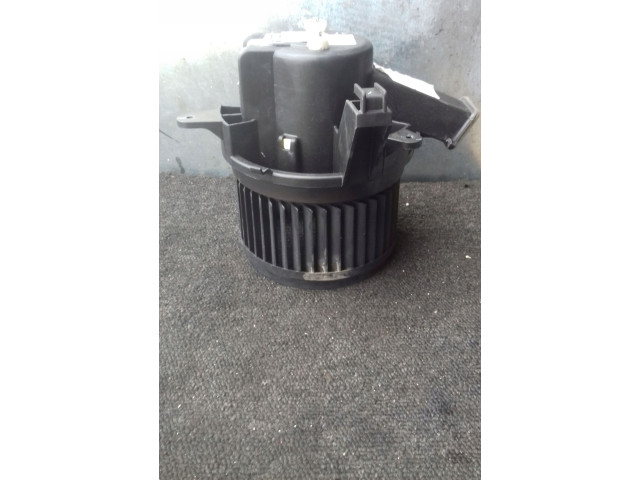 Вентилятор печки FA1162435700 Jeep Compass