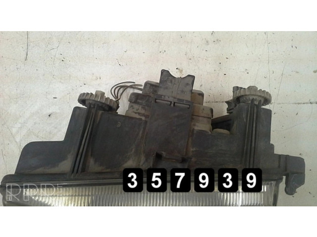 Передняя фара  