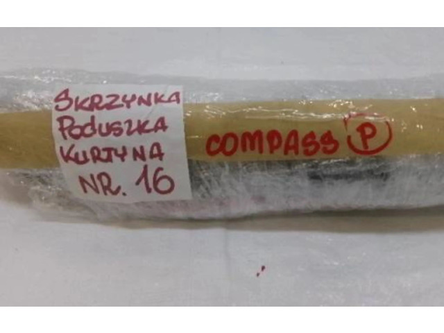 Боковая подушка безопасности    Jeep Compass