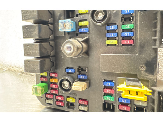   Pojistková skříňka 95202005, 2005U   Opel Antara 2008