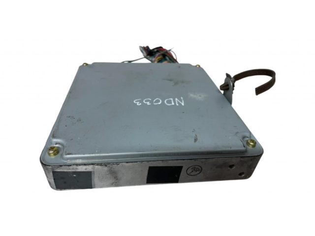 Řídící jednotka 8966142A10, 1758005441 Toyota RAV 4 (XA20) 2003