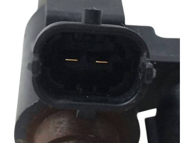 Форсунка 31303238, 0445116046    Volvo S60  D 5204 T3, D 5204 T2 