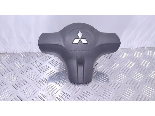 Подушка безопасности водителя 7030A146 Mitsubishi Lancer