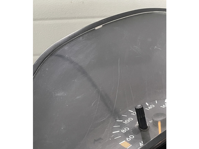 Přístrojová deska  Mercedes-Benz C W202 1997 87001311, 110008558  