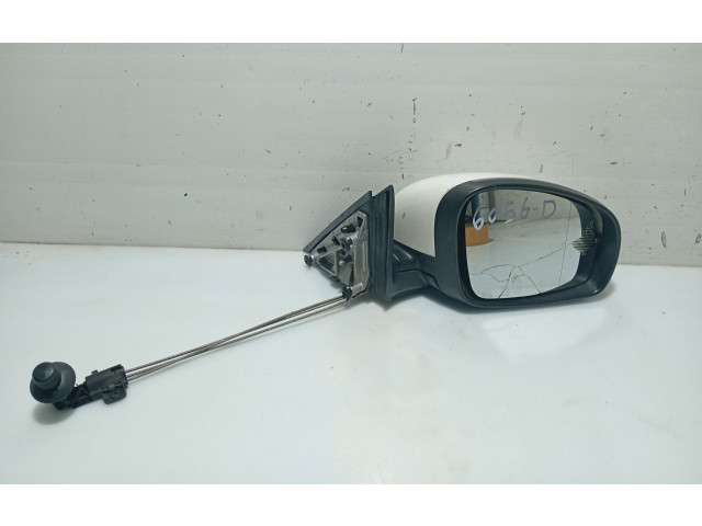 Зеркало электрическое Skoda Fabia Mk2 (5J) 2007 - 2014 года