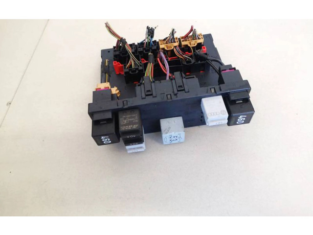 Блок предохранителей 3c0937049ah Volkswagen Caddy