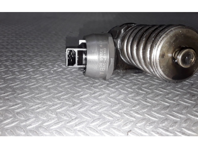 Форсунка 038130073AG Skoda Octavia Mk2 (1Z) BXE