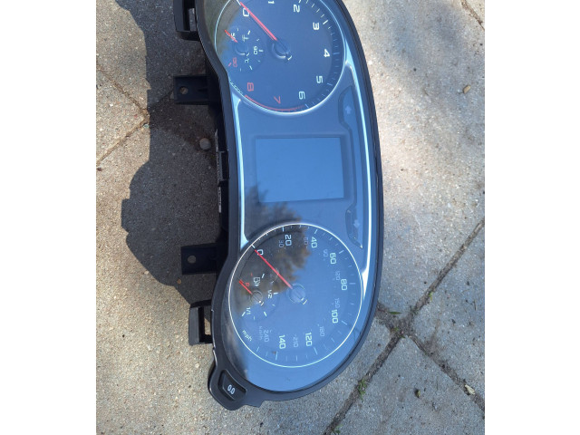 Панель приборов A2C53321556, 8AA920980 Audi A1
