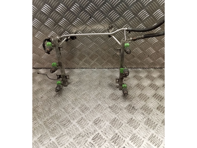 Топливная рампа Audi A6 S6 C5 4B