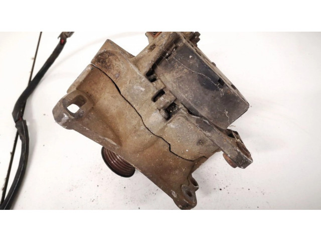 Генератор 030903023b, 0120485034   Volkswagen Golf III 1.8     