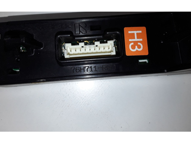 Дисплей 76H711 Lexus IS III XE30