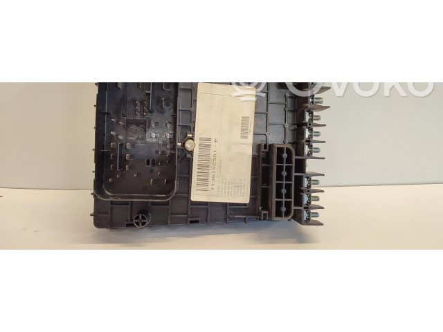   Pojistková skříňka 3C0937125A   Volkswagen Tiguan 2013