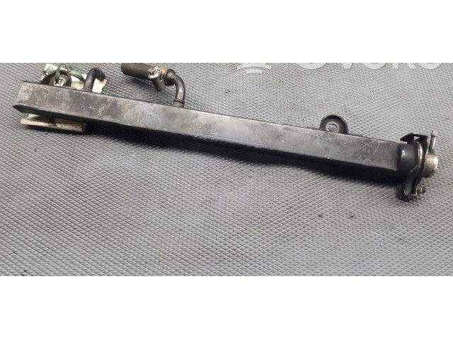 Vstřikovací lišta 1734355   BMW 3 E36     