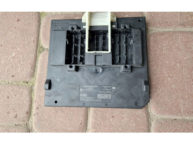 Блок комфорта 5Q0937084N, 69TYS Volkswagen Golf VII