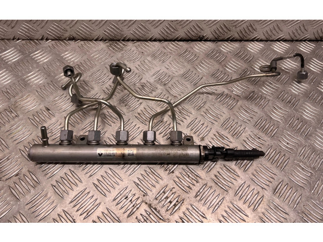 Топливная рампа 8201044829, 1117200409   Renault Scenic III -  Grand scenic III   для двигателя R9M402