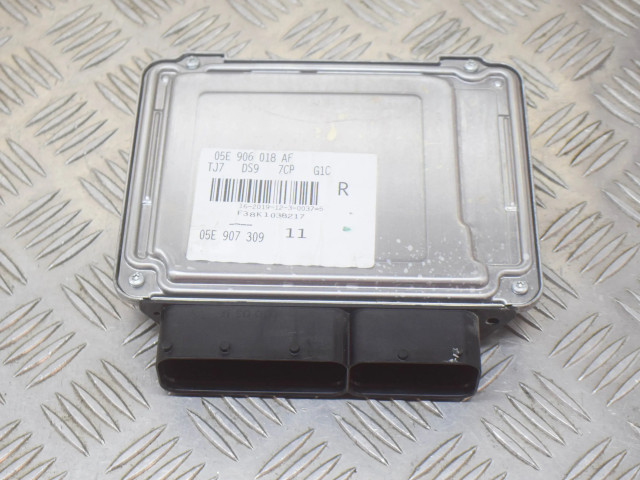 Блок управления двигателя 05E907309, 05E906018AF Audi Q3 F3