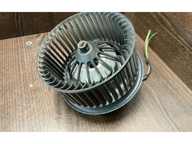 Вентилятор печки    4M5H18456CD, 4M5H18456CD   Volvo V50