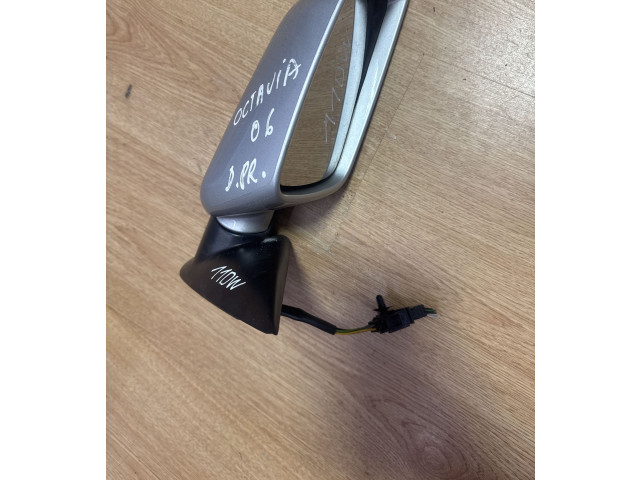 Зеркало электрическое        Skoda Octavia Mk2 (1Z)  2004 - 2013 года   