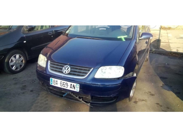 Зеркало электрическое Volkswagen Touran I 2003 - 2010 года