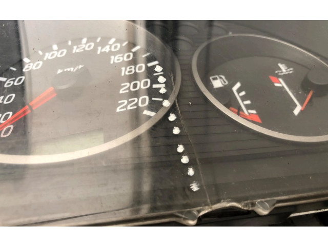 Přístrojová deska Nissan X-Trail T30 2003 9H005