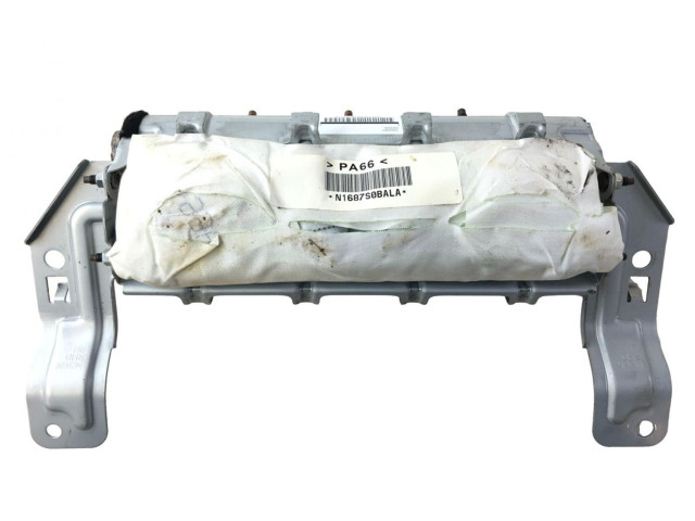 Подушка безопасности для колен 7030A802HA, 7030A802HA Mitsubishi L200