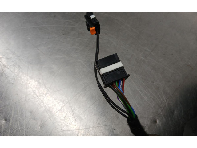 Зеркало электрическое Peugeot 2008 II 2019 - года