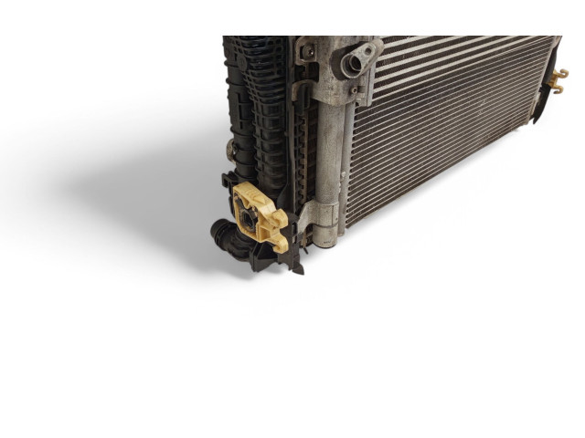 Pojistková skříňka Комплект радиатора 5QM145803A, 5QM121251A Volkswagen Tiguan 2018