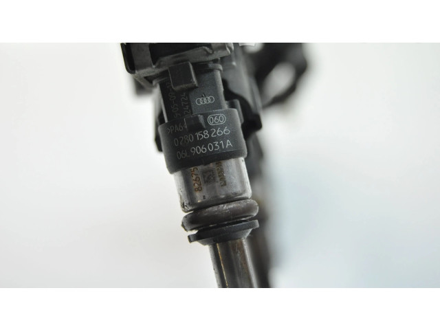 Vstřikovací lišta 0261230393, 06L906031A Audi A3 S3 8V CZPB