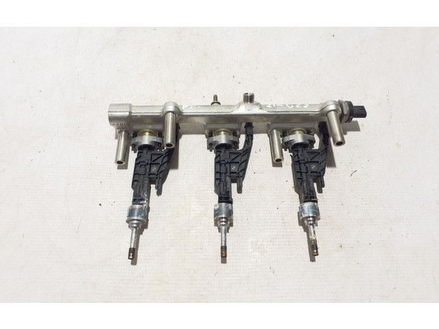 Vstřikovací lišta 8698787 BMW 4 G22 G23 G24 G26 B58B30B