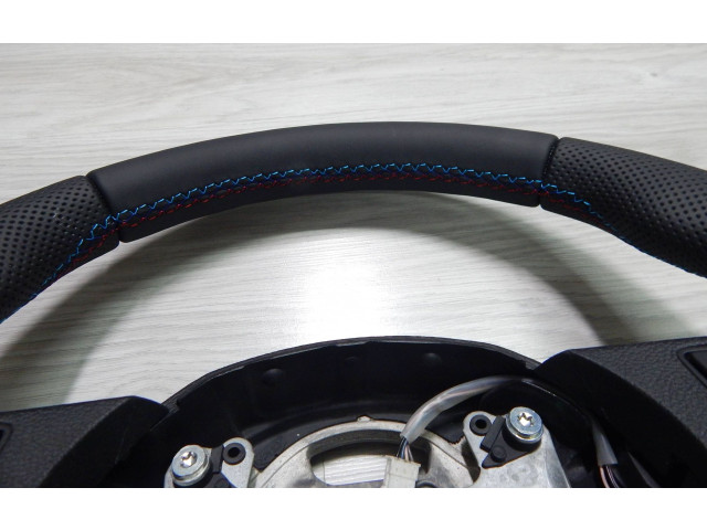 Руль BMW X3 E83 2003 - 2010 года 3-385-E83-10