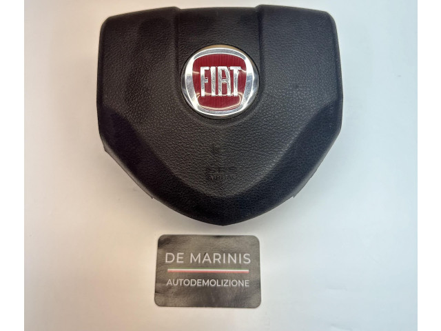 Подушка безопасности водителя Fiat Freemont